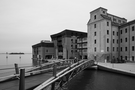 Ponte Valeria Solesin